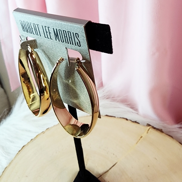 🏷 CLEARANCE! Robert Lee Morris Soho Thick Oval Hoop Earrings - Picture 3 of 7